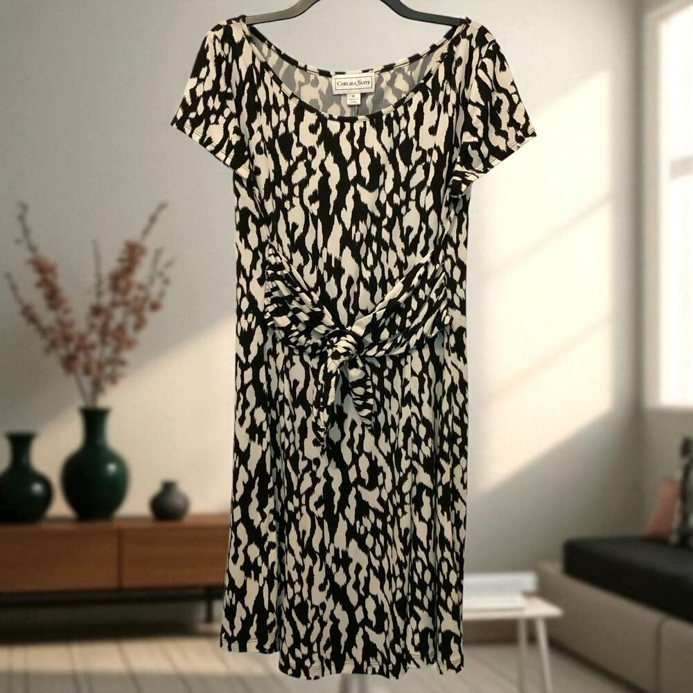 Chelsea Suite Midi Dress Fit and Flare Gathered Tie Waist Black White 16